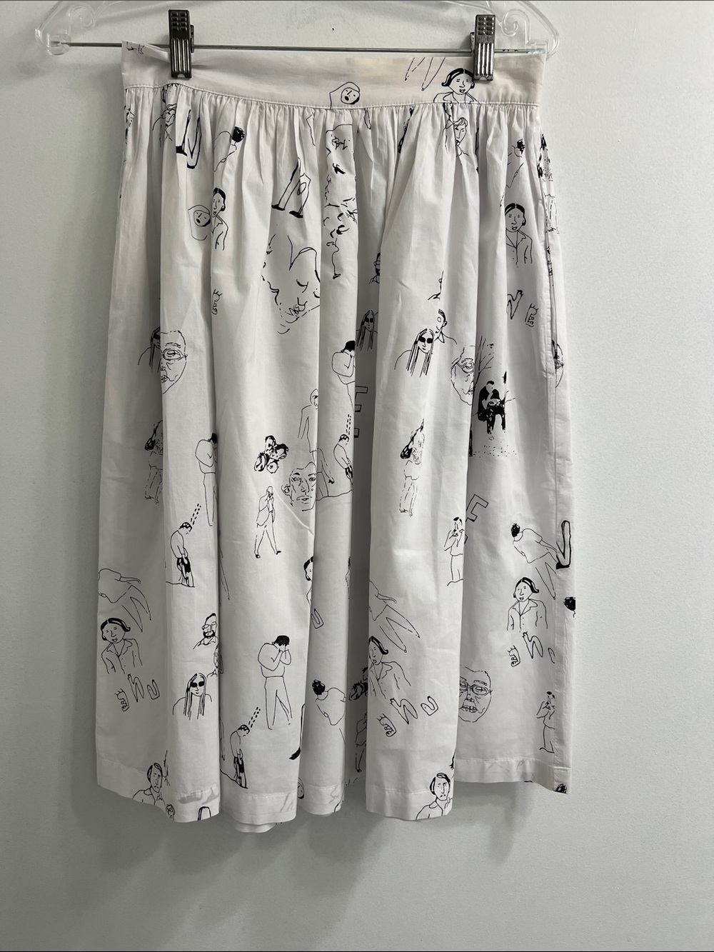 Nameless White Midi Skirt with Black Sketch Print